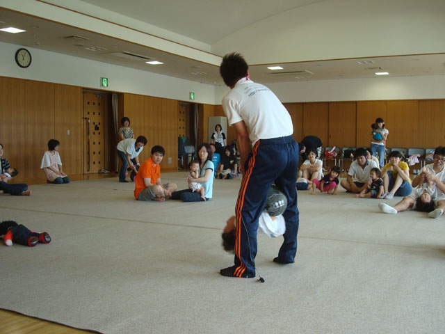 親子体操教室(知多市ファミリーサポート交流会)