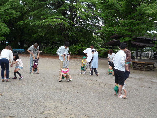 親子体操教室(大垣市立かさぎ保育園)