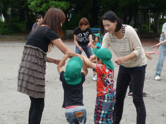 親子体操教室(大垣市立かさぎ保育園)