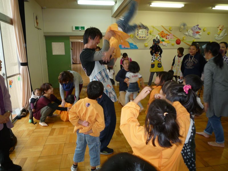 親子体操教室(山県市立富岡保育園)