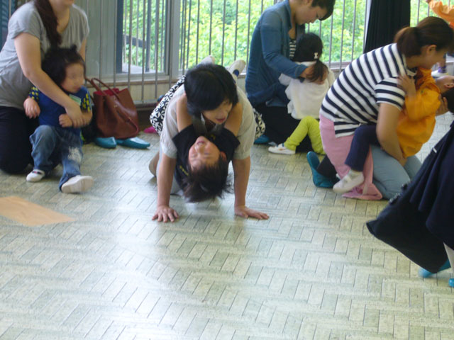 親子体操教室(山県市立みやま保育園)
