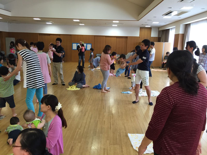 未就園児親子体操教室(知多市子育て支援センター)