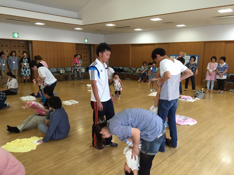 未就園児親子体操教室(知多市子育て支援センター)