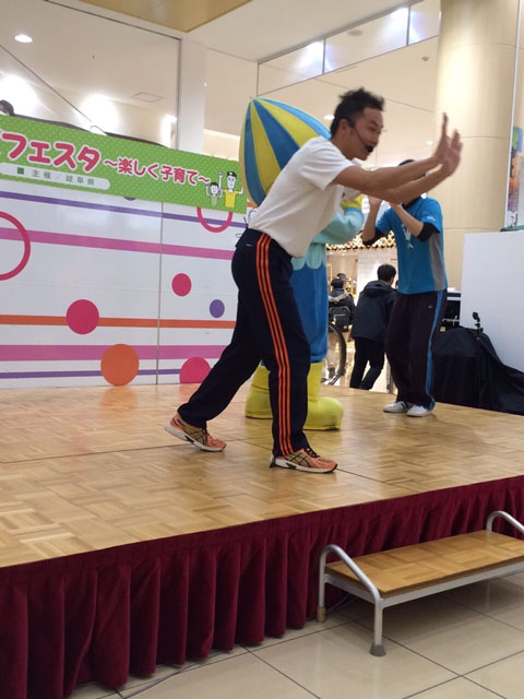 イオン各務原店 親子体操(第三回岐阜キッズフェスタ)