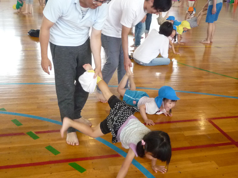 親子体操教室(大垣ひかり保育園)