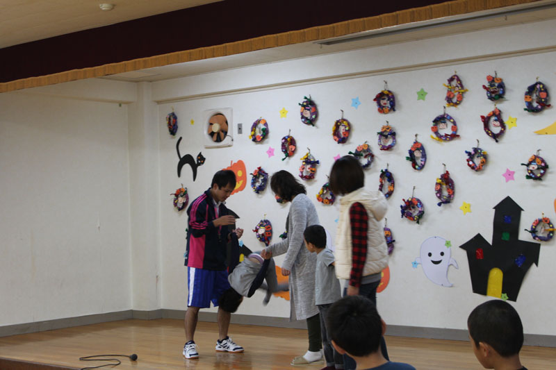 親子体操教室(山県市立富岡保育園)