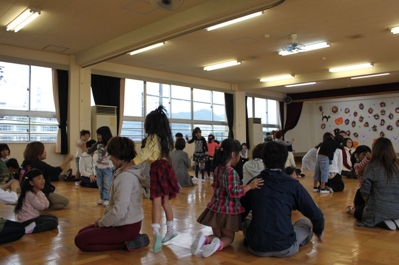 親子体操教室(山県市立富岡保育園)
