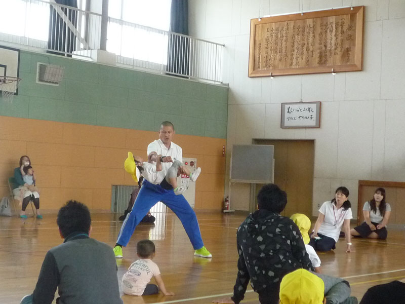 親子体操教室(大垣市立西幼稚園)