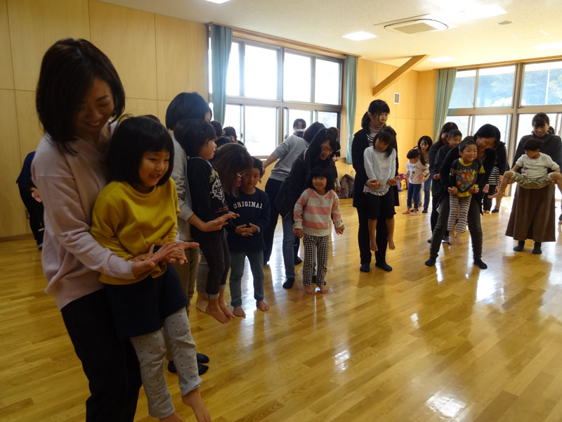親子体操教室(関市富野保育園)
