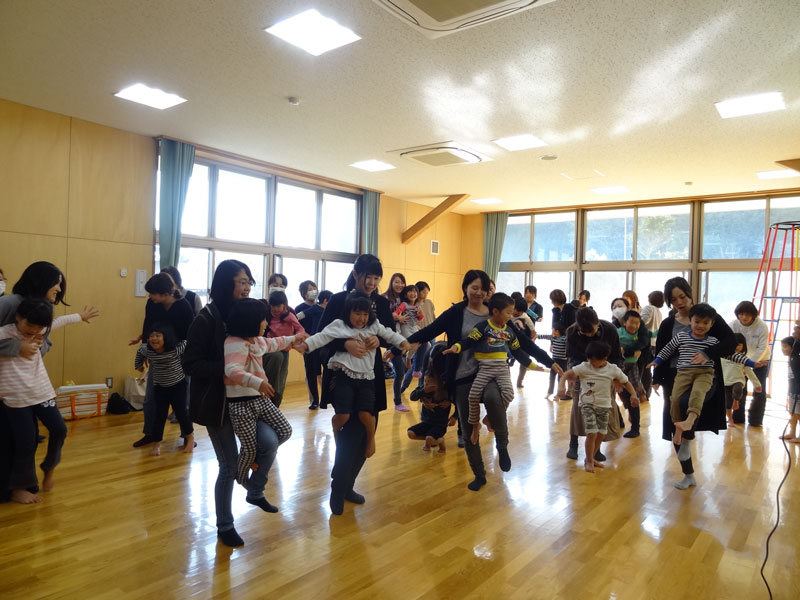 親子体操教室(関市富野保育園)