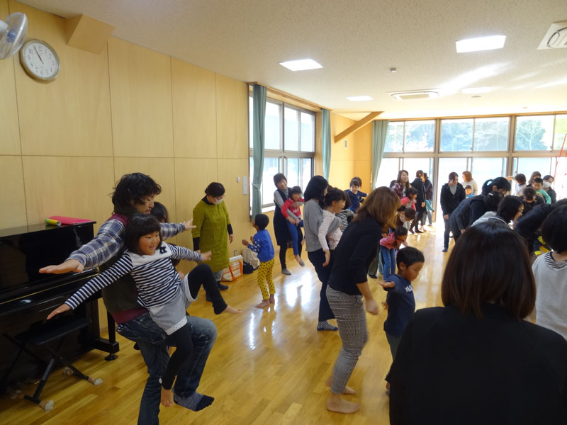 親子体操教室(関市富野保育園)