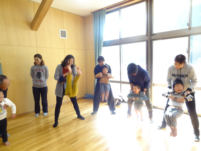 親子体操教室(関市富野保育園)