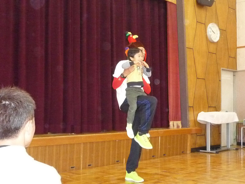ふれあい親子あそび(大垣市立三城保育園)
