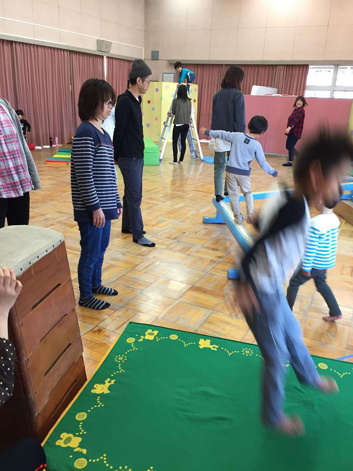 ふれあい親子あそび(大垣市立三城保育園)