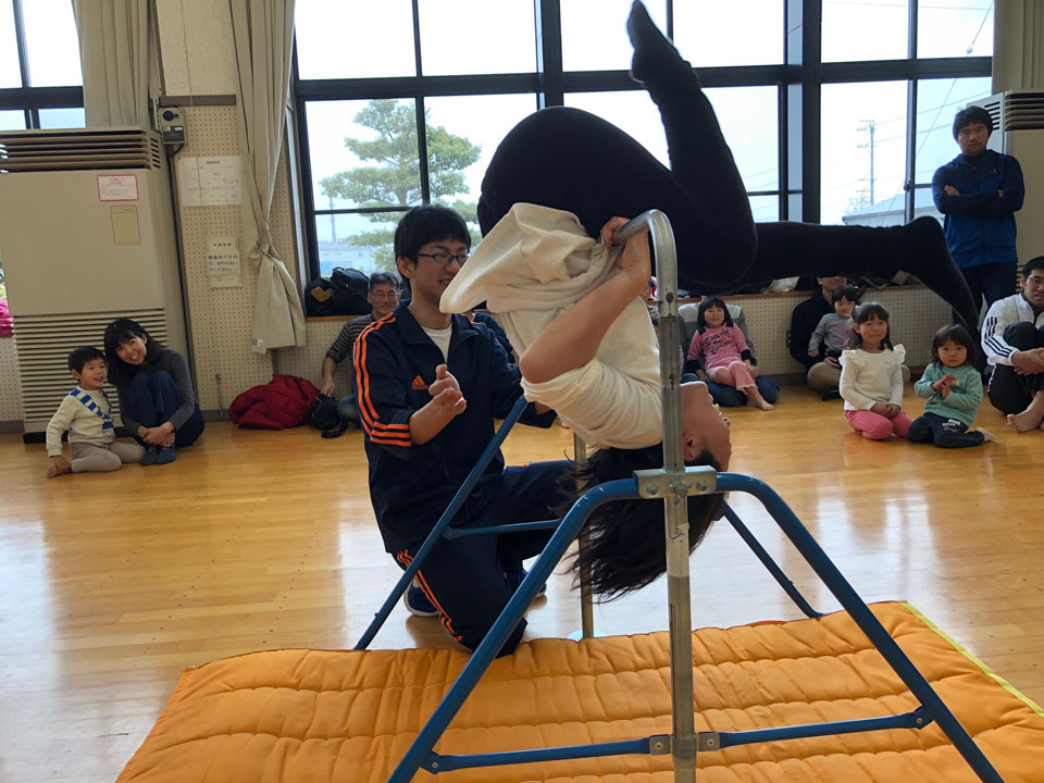 未就園児親子体操教室(大垣市立南部子育て支援センター「ホリパパサロン」)