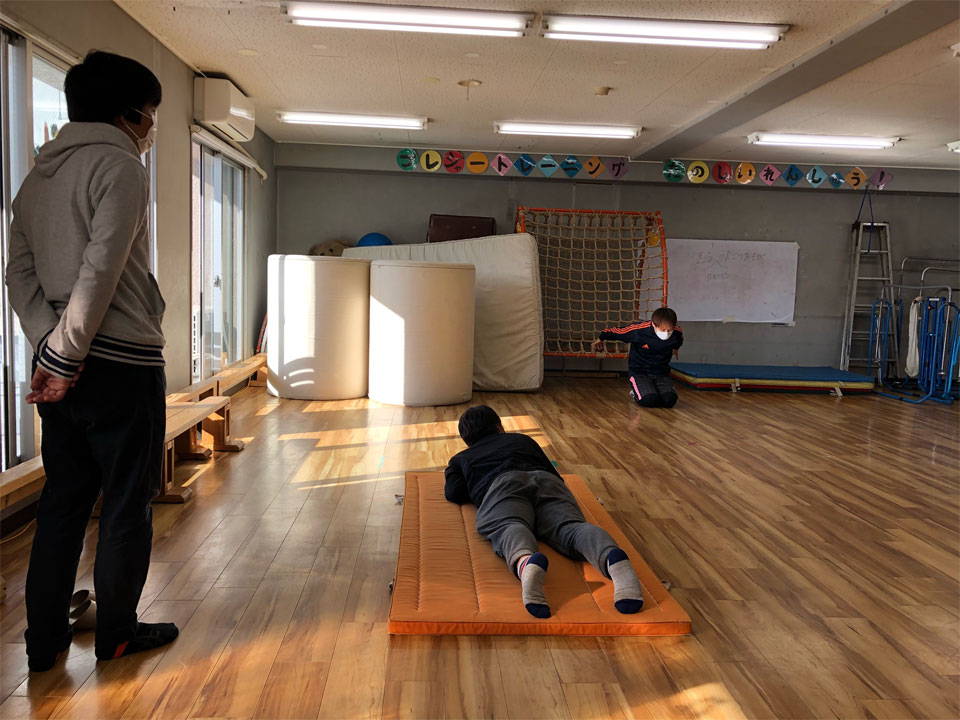 運動療育指導者研修(障がい児成長支援協会)