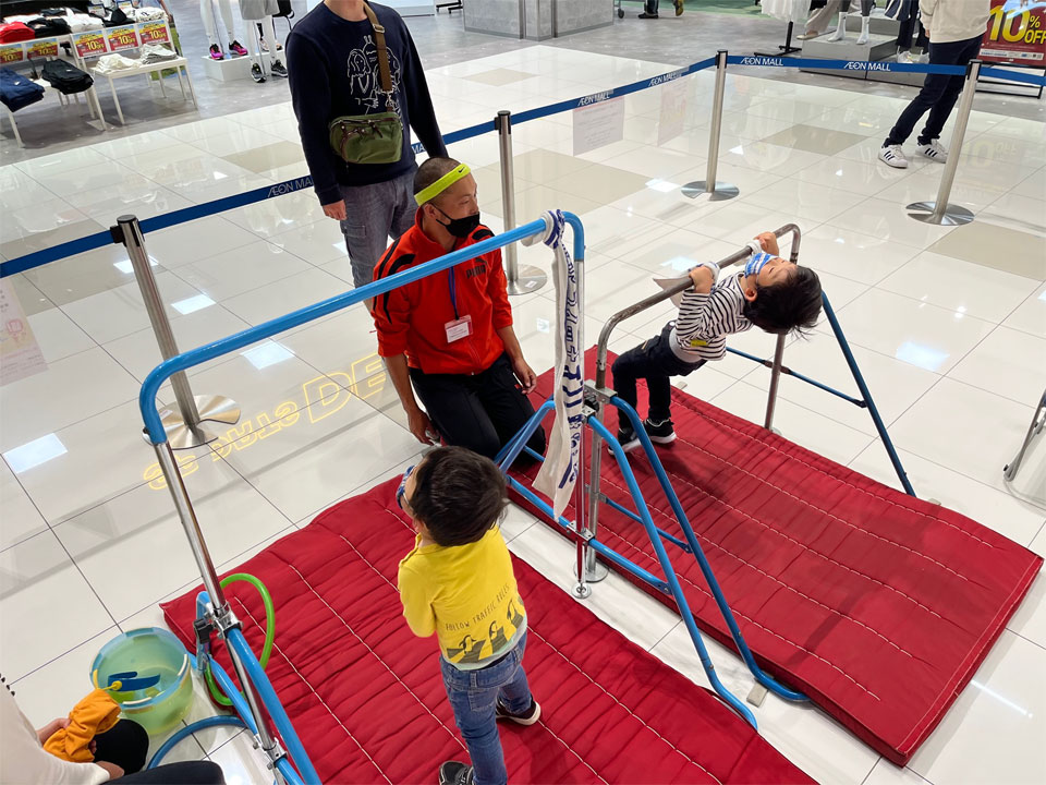 イオンモール津南 逆上がり教室