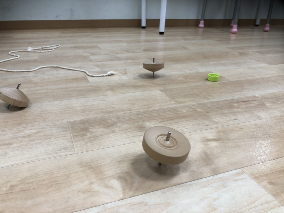 運動療育レッスン（放課後等デイサービス アットすまいる）