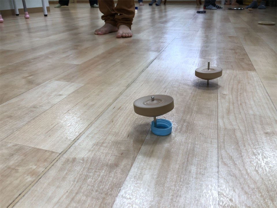 運動療育レッスン（放課後等デイサービス アットすまいる）