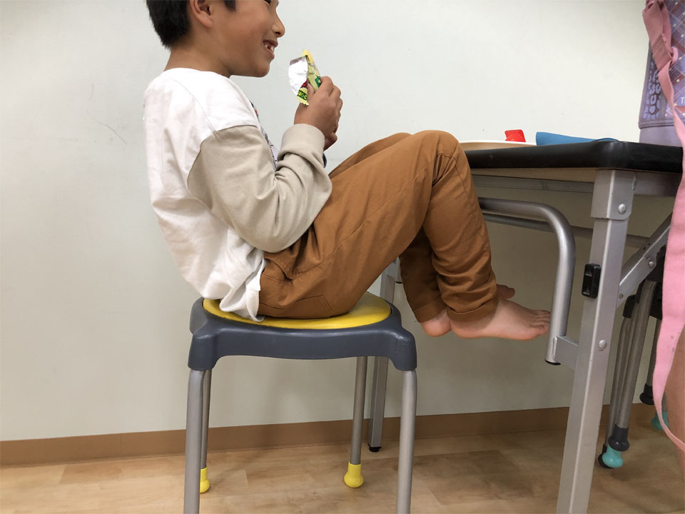 運動療育レッスン（放課後等デイサービス アットすまいる）