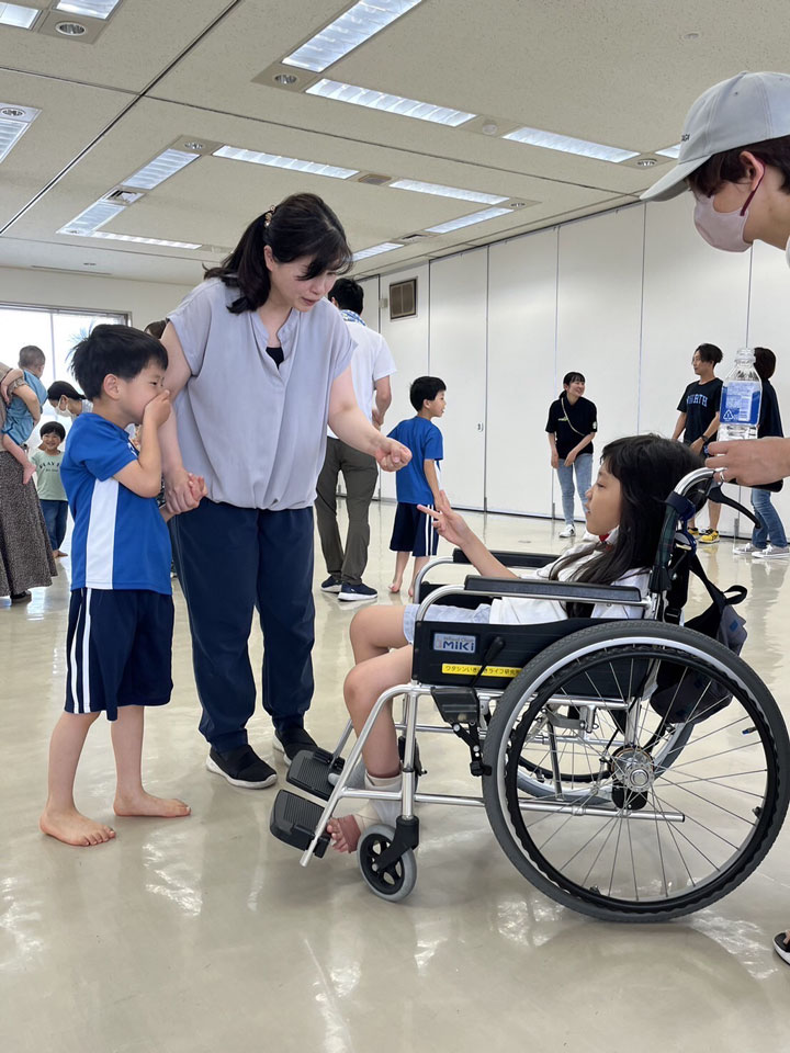 運動療育レッスン(放課後等デイサービス モッピー)