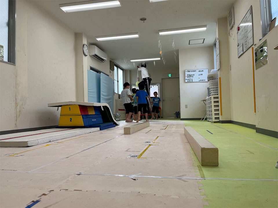 運動療育レッスン(放課後等デイサービス うんどう広場3C)