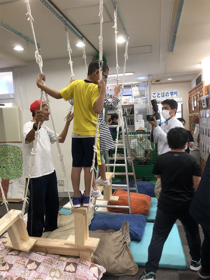 運動療育レッスン(放課後等デイサービス ららら・らんど)