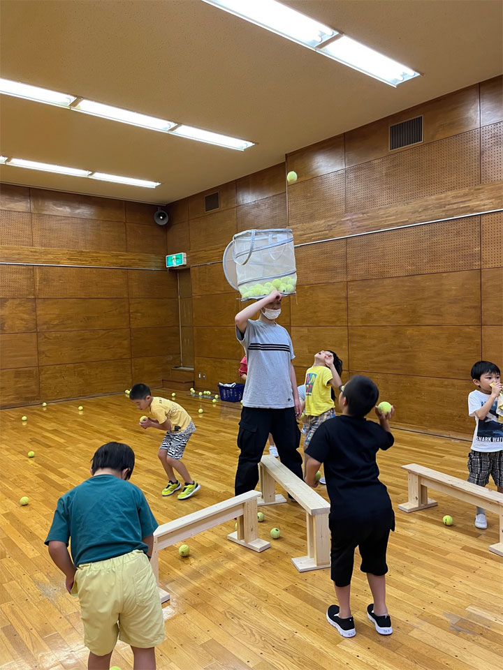 運動療育レッスン(放課後等デイサービス ららら・らんど)