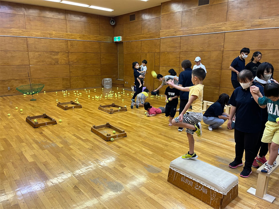 運動療育レッスン(放課後等デイサービス ららら・らんど)