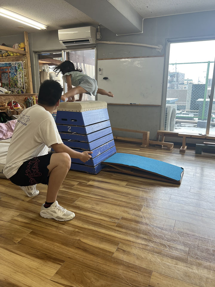 短期集中講座 跳び箱&鉄棒&バク転・バク宙レッスン