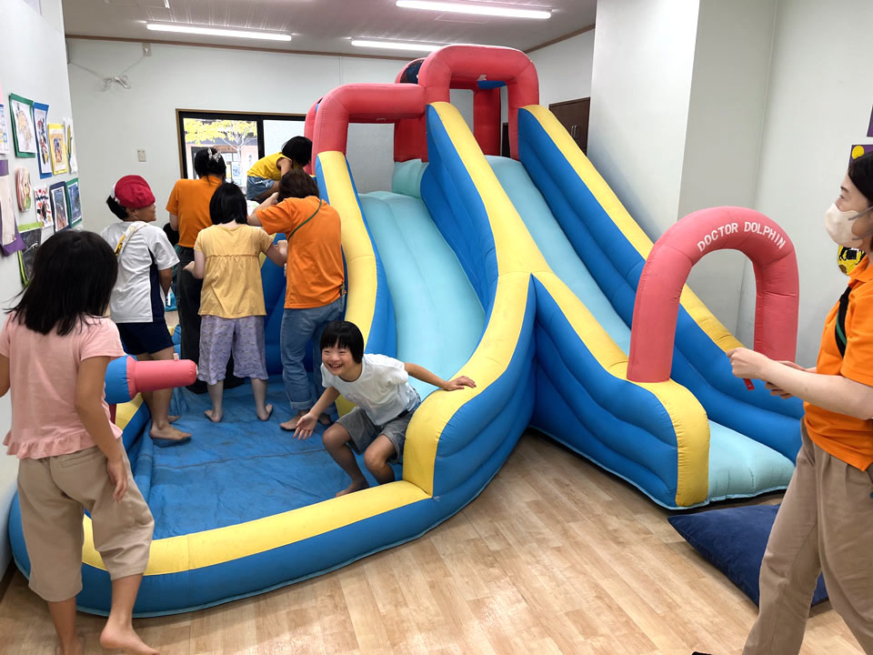 運動療育レッスン(放課後等デイサービス アットすまいる)