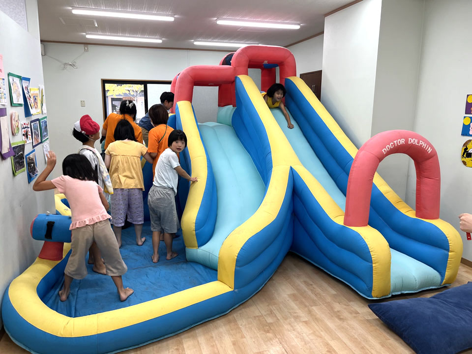 運動療育レッスン(放課後等デイサービス アットすまいる)