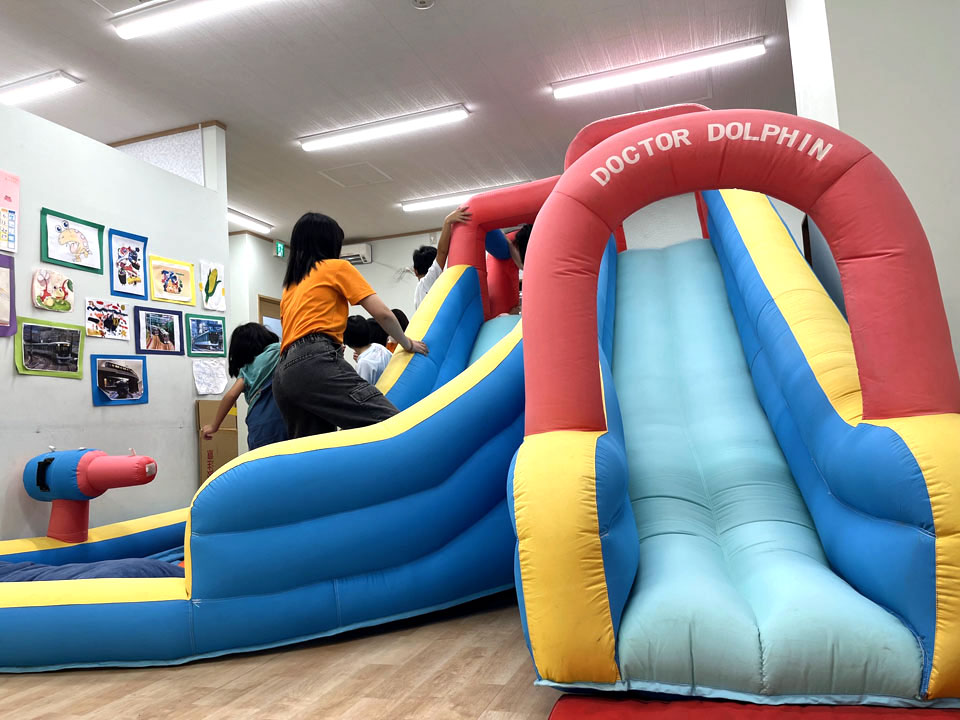 運動療育レッスン(放課後等デイサービス アットすまいる)
