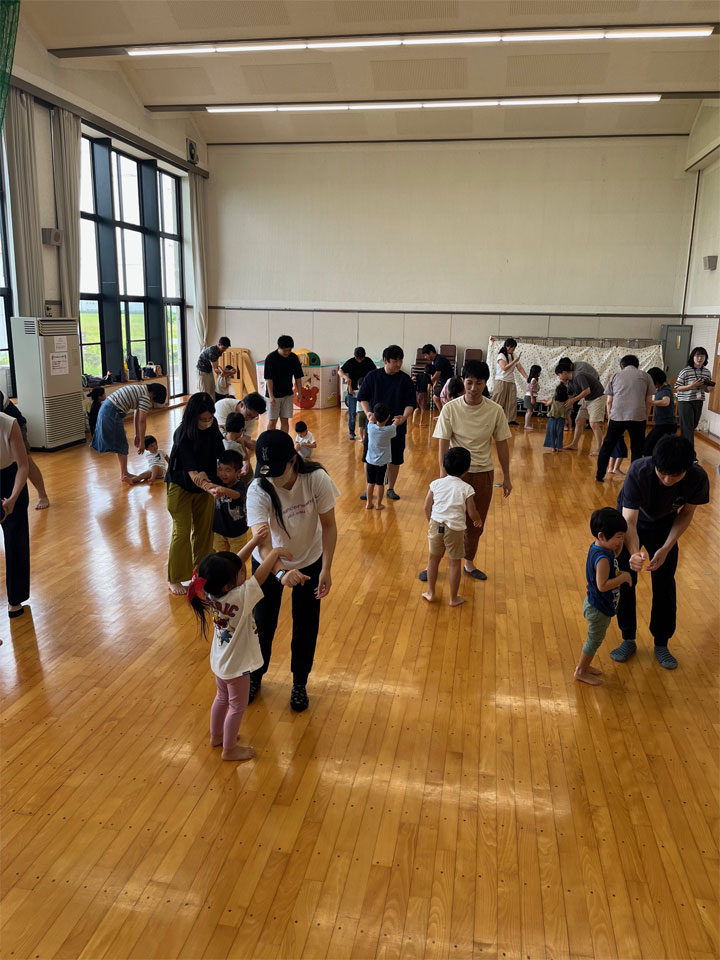 親子ふれあい運動あそび(大垣市児童館)