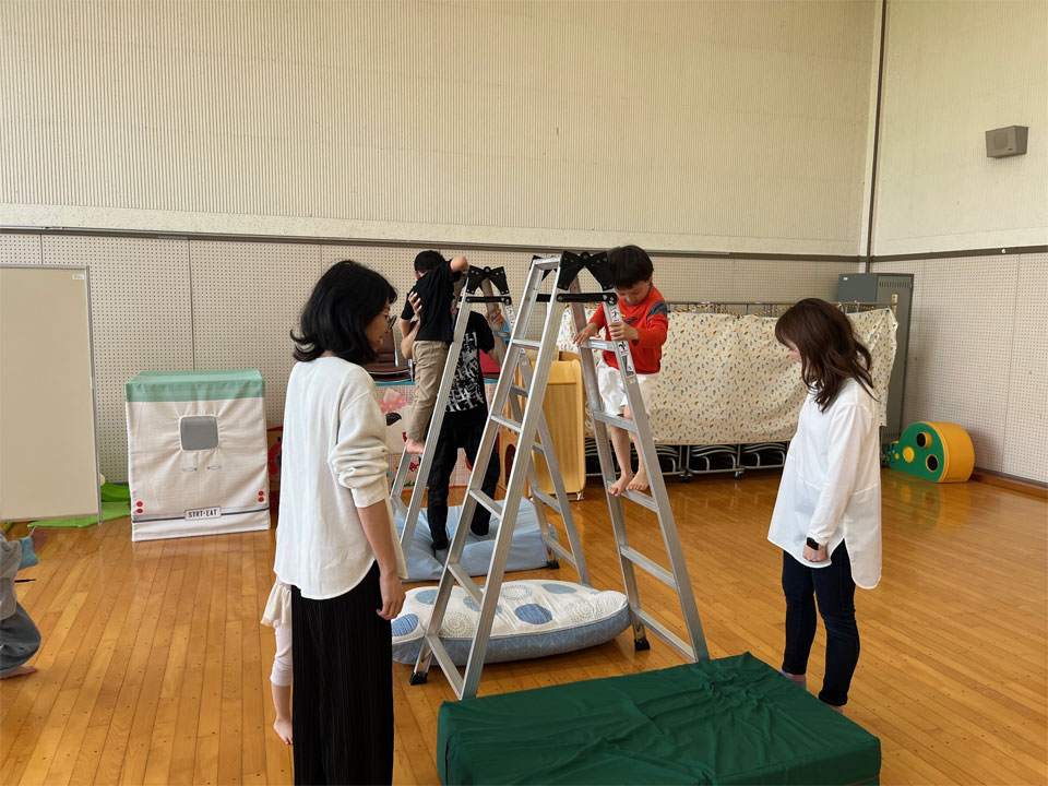親子ふれあい運動あそび(大垣市児童館)