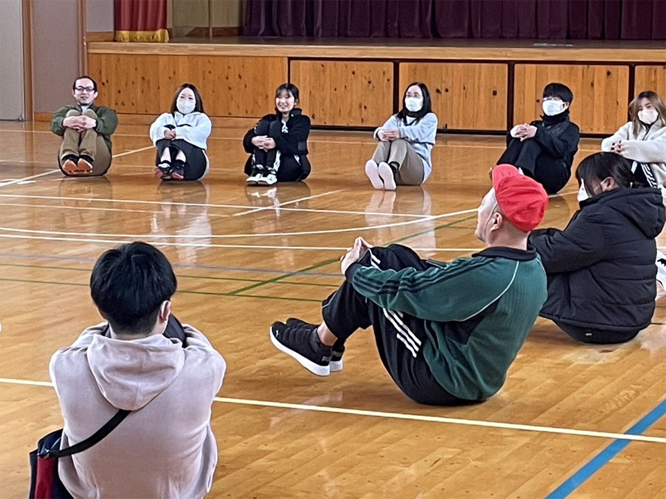 ^È烌bXiی㓙fCT[rX ~CLbYAJf~[j