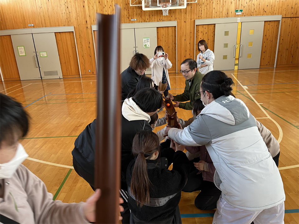 ^È烌bXiی㓙fCT[rX ~CLbYAJf~[j