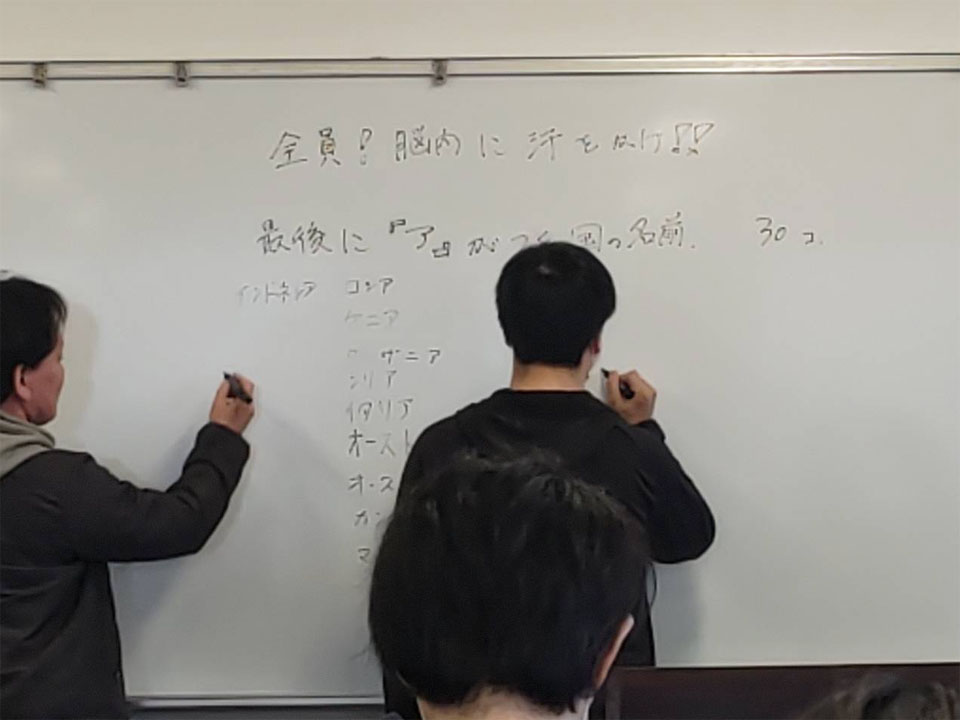 ^È烌bXiی㓙fCT[rX ~CLbYAJf~[j