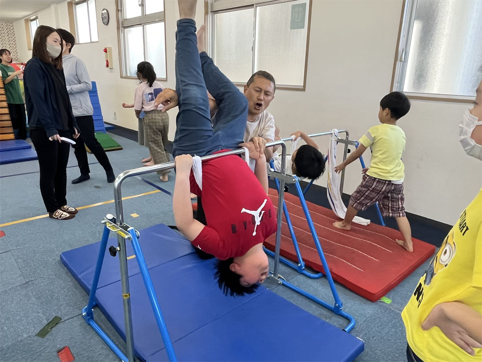 ^È烌bXiی㓙fCT[rX ~CLbYAJf~[j