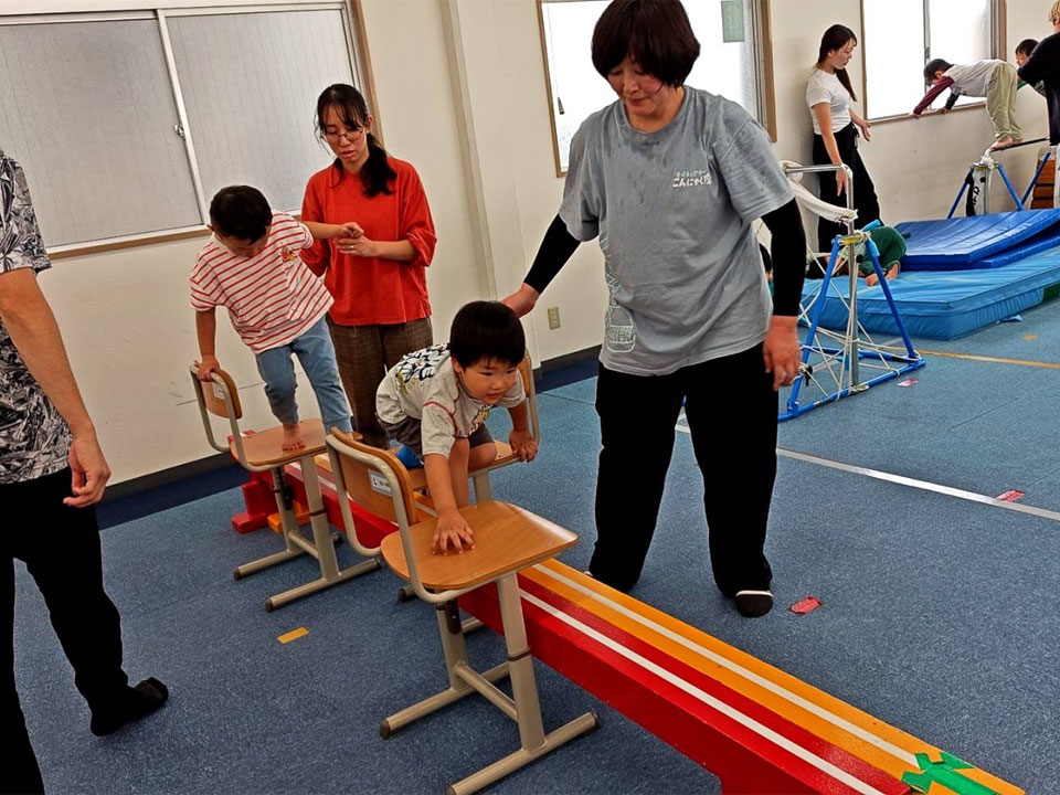 ^È烌bXiی㓙fCT[rX ~CLbYAJf~[j