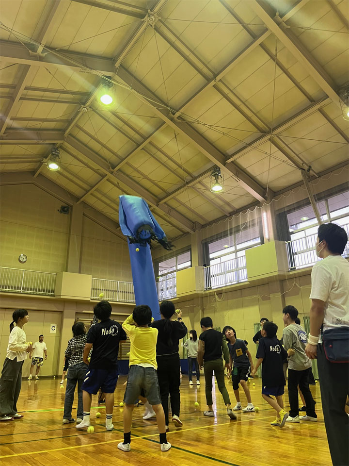 ^È烌bXiی㓙fCT[rX ~CLbYAJf~[j