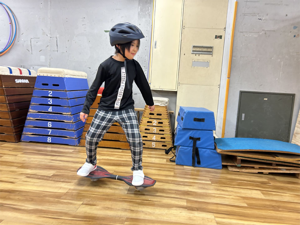 �u���C�u�{�[�h���b�X��