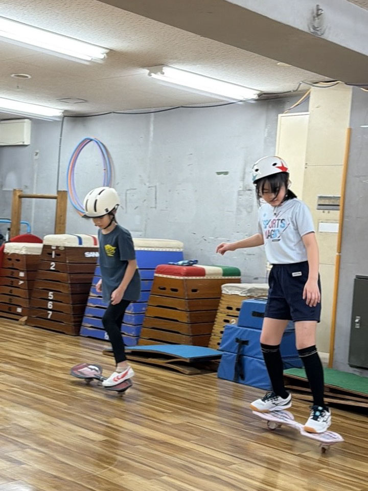 �u���C�u�{�[�h���b�X��