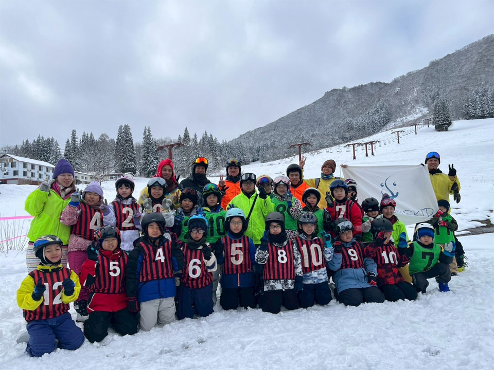 �X�L�b�v�E�C���^�[�X�N�[��2025