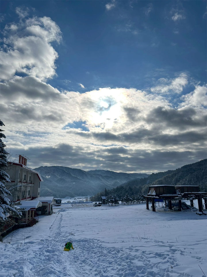 �X�L�b�v�E�C���^�[�X�N�[��2025