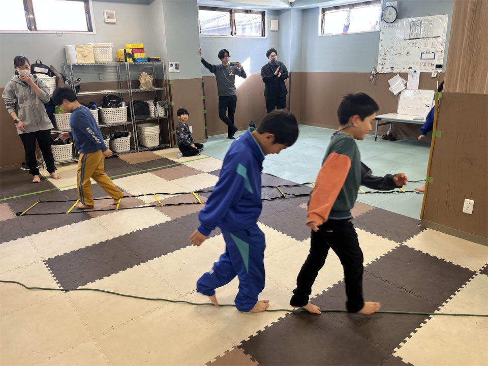 �^���È烌�b�X���i���ی㓙�f�C�T�[�r�X �͂҂˂�����j